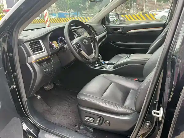 Toyota Highlander 2017