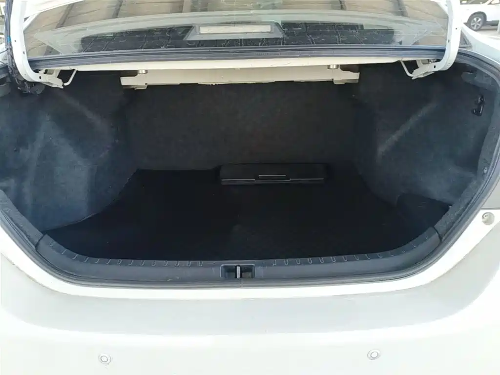 Toyota Levin 2015 — фото 19