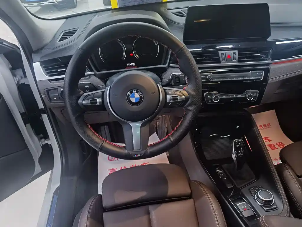 BMW X2 2023 — фото 10