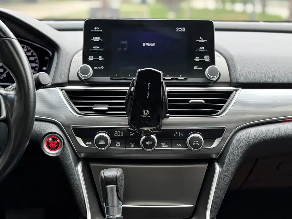 Honda Accord 2021 — фото 14