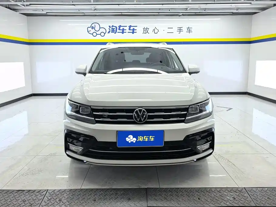 Volkswagen Tiguan L 2021 — фото 2