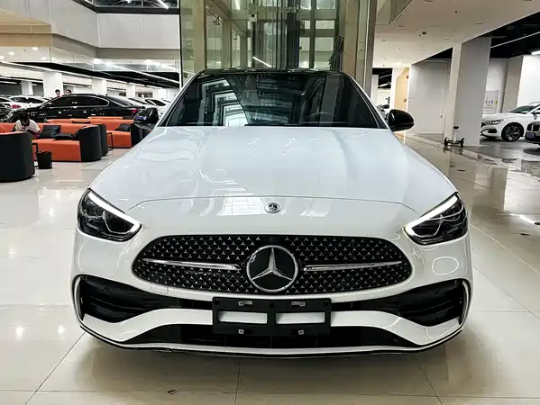 Mercedes-Benz C-Class 2023