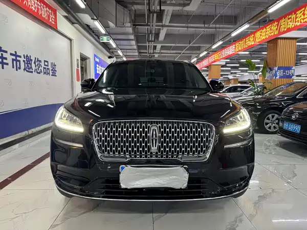 Lincoln Corsair 2020