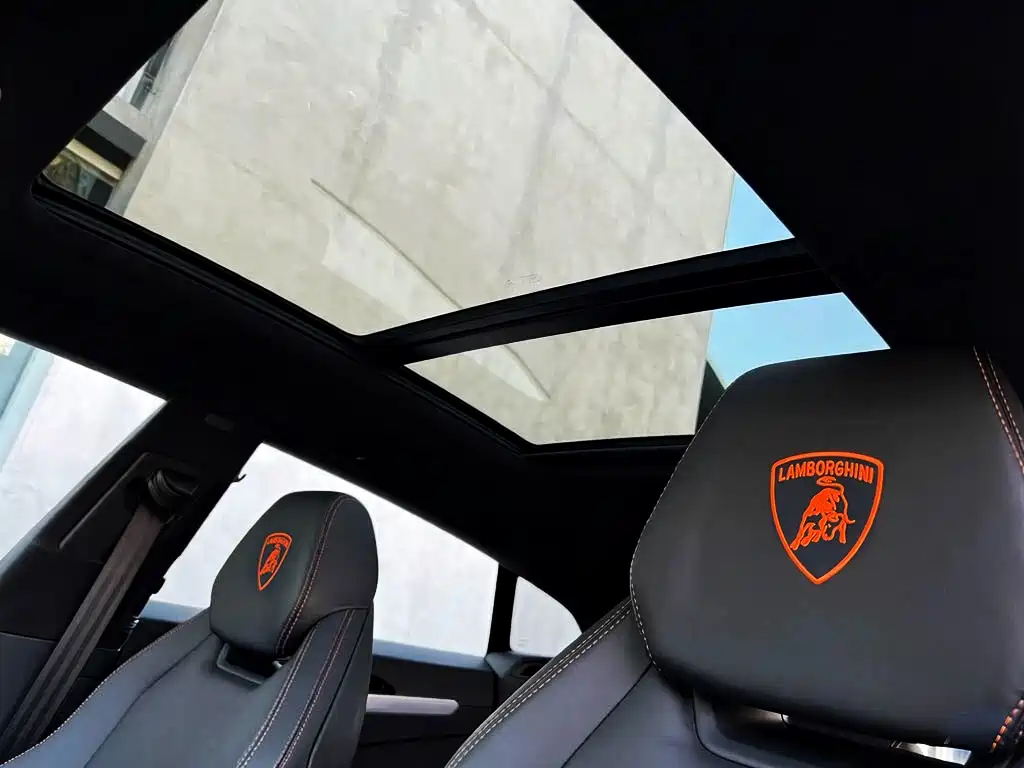 Lamborghini Urus 2020 — фото 16