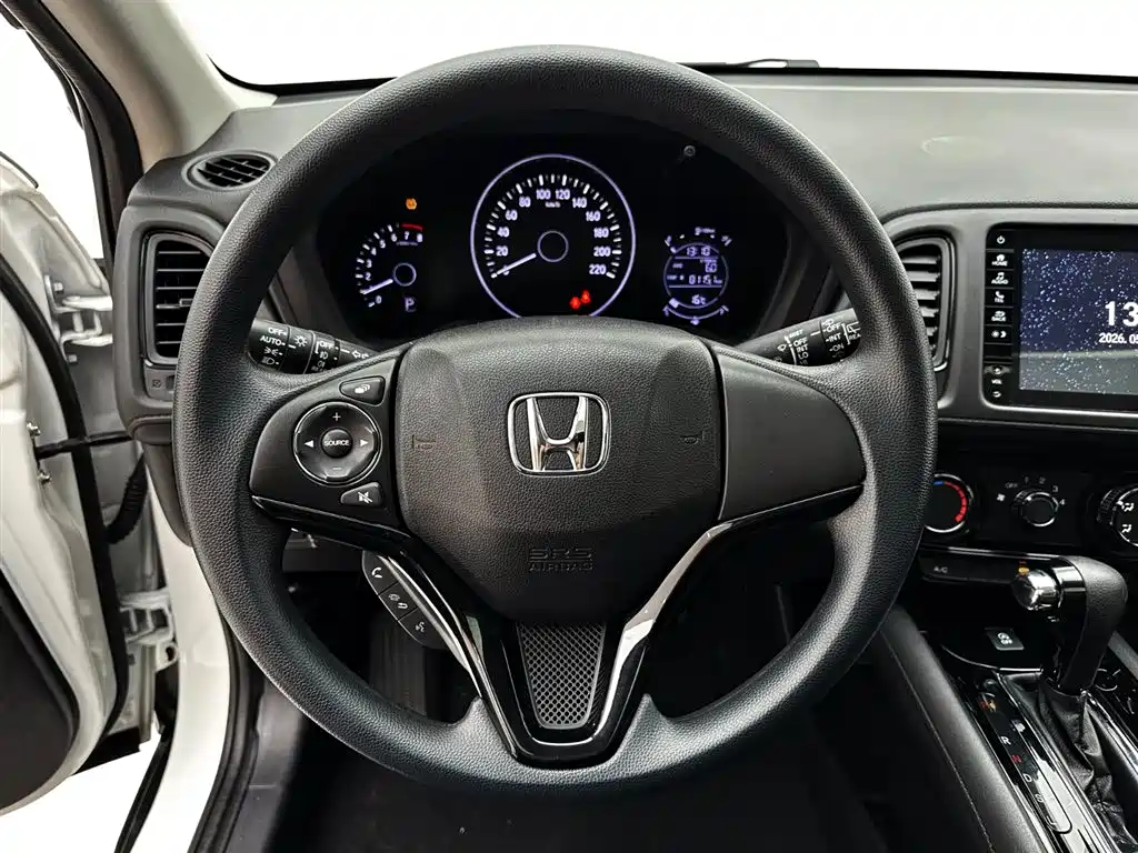 Honda Vezel 2021 — фото 11