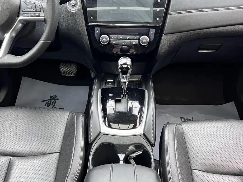 Nissan X-Trail 2022 — фото 11