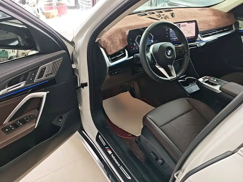 BMW X1 2024 — фото 16