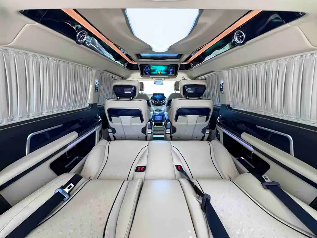 Mercedes-Benz Vito 2023 — фото 23