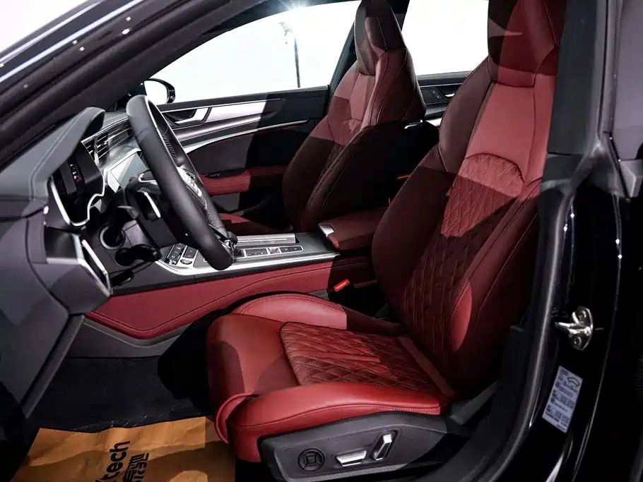 Audi A7L 2025 — фото 18