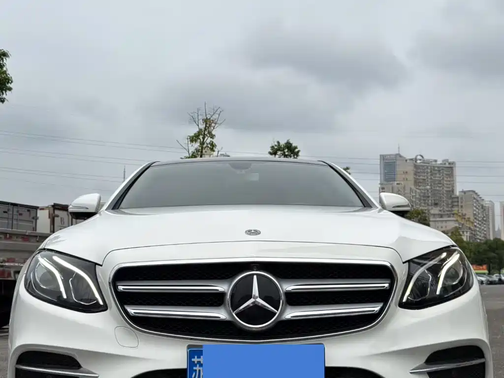 Mercedes-Benz E-Class 2018