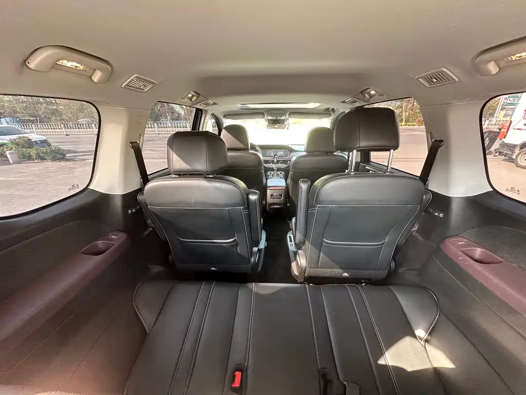 GAC Motor Trumpchi M6 2023 — фото 8