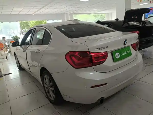 BMW 1 Series 2019