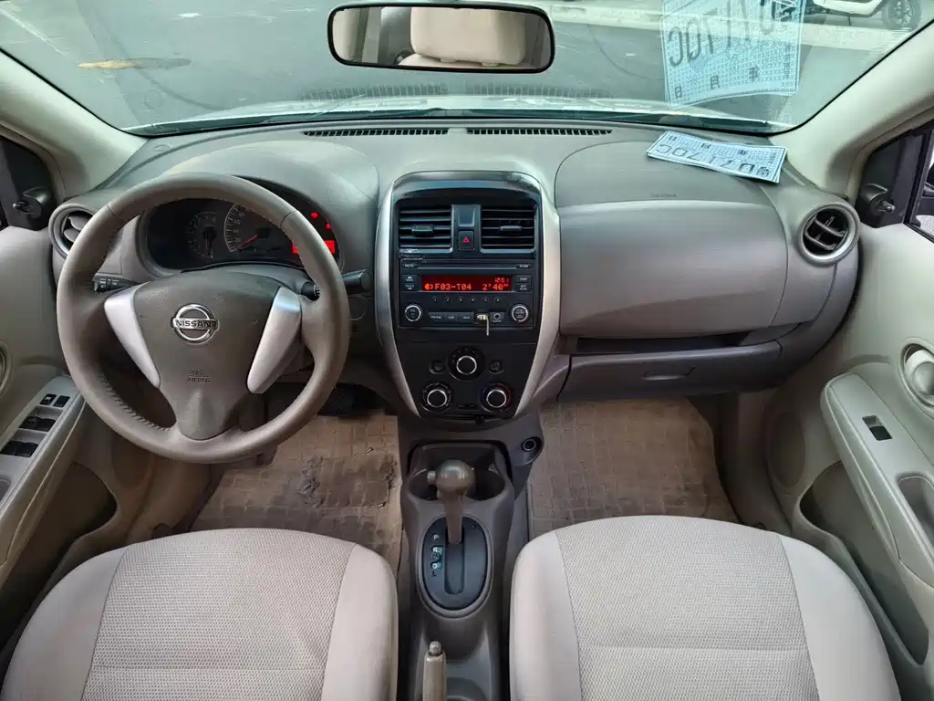 Nissan Sunny 2015 — фото 5