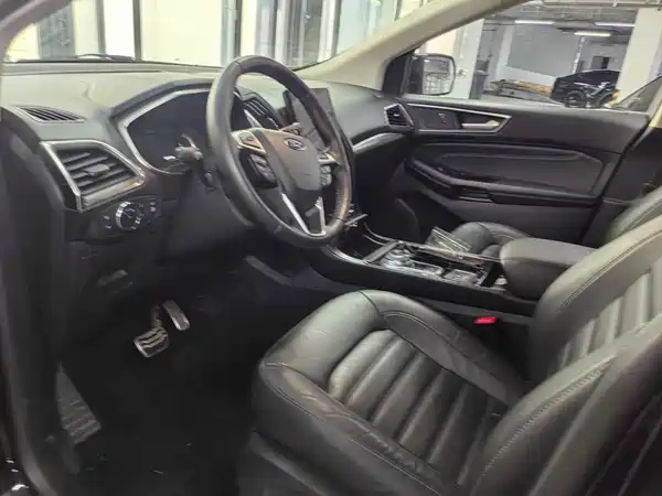 Ford Edge 2020