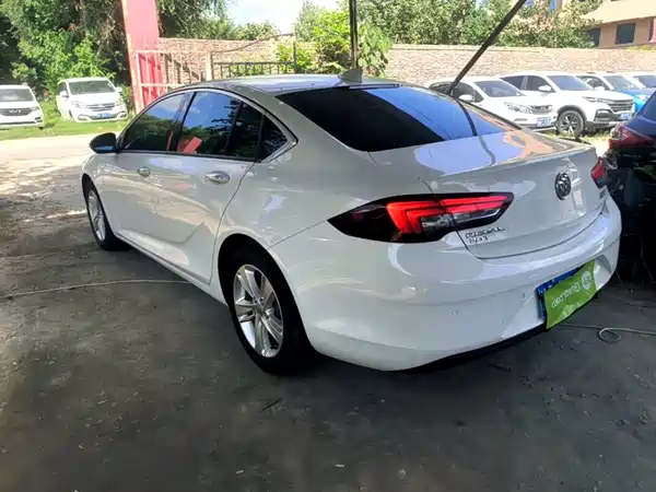 Buick Regal 2019