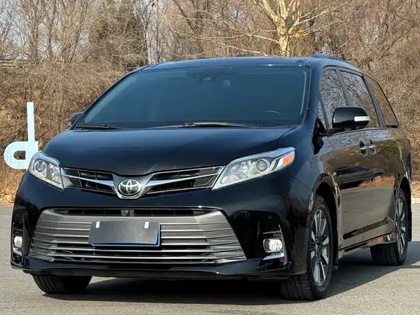 Toyota Sienna 2015