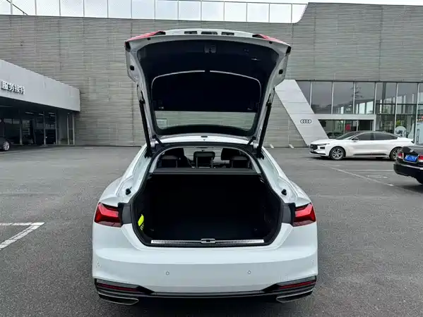 Audi A5 2025