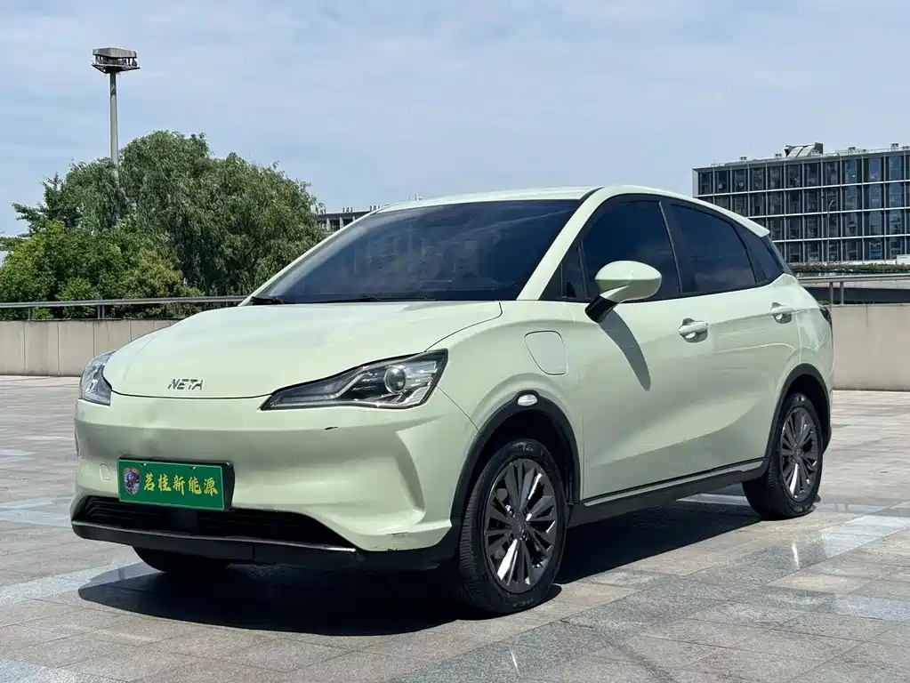 Neta V 2023