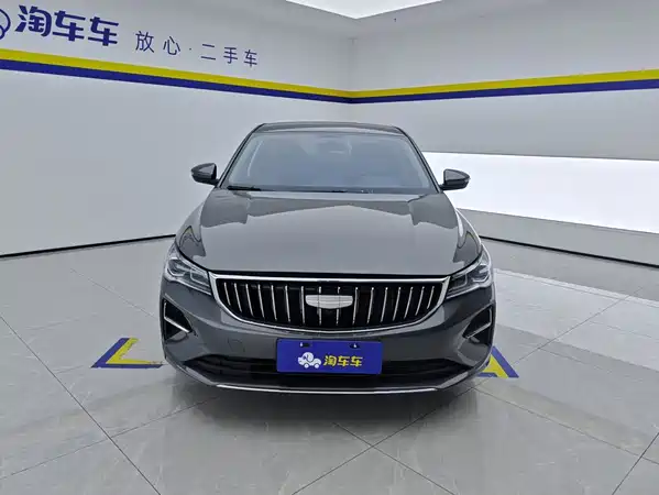 Geely Emgrand 2025