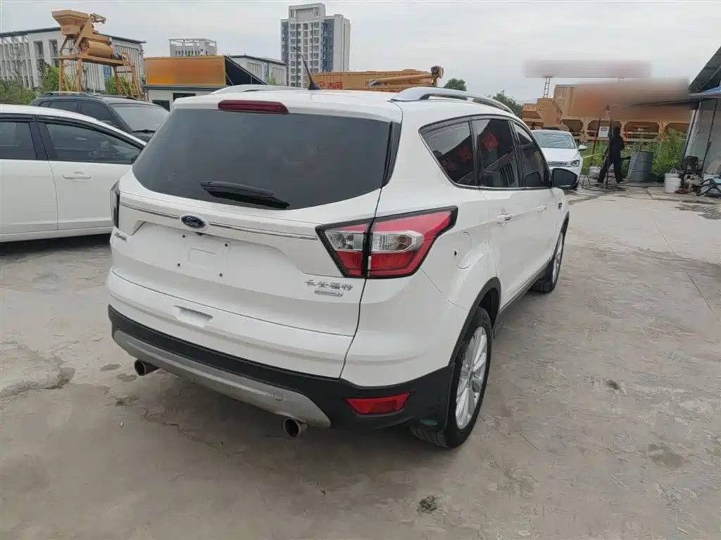 Ford Kuga 2018 — фото 7