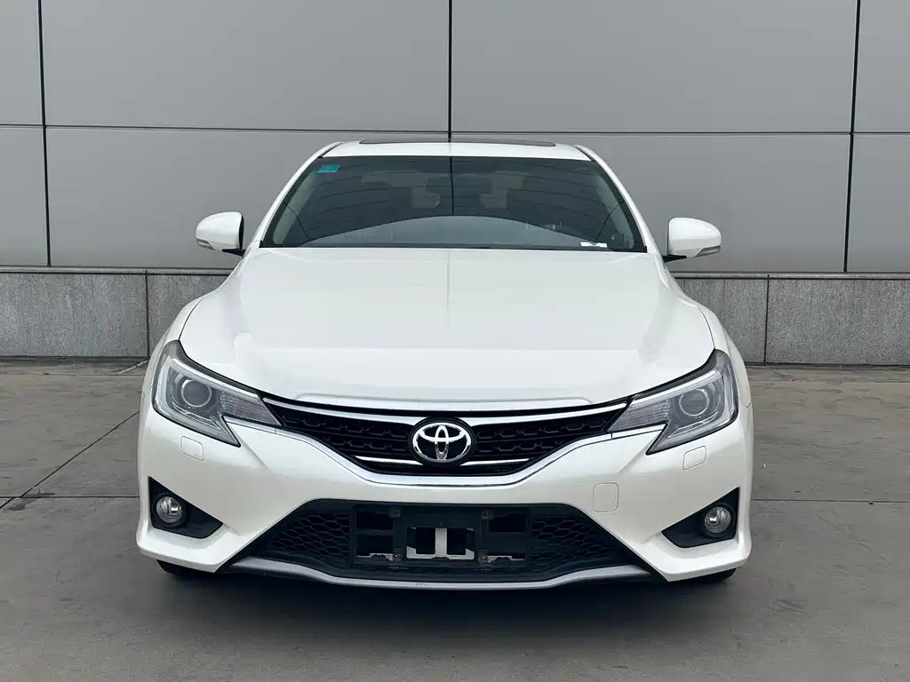 Toyota Reiz 2017
