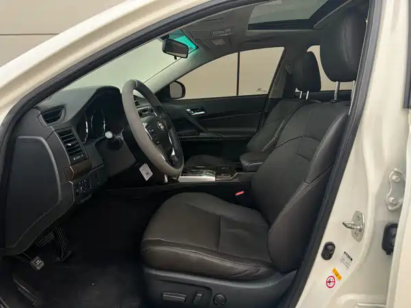 Toyota Reiz 2017
