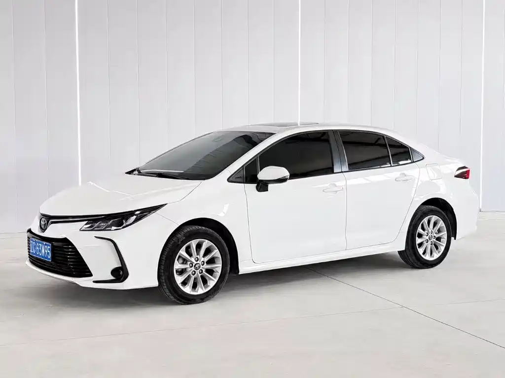 Toyota Corolla 2022 — фото 9