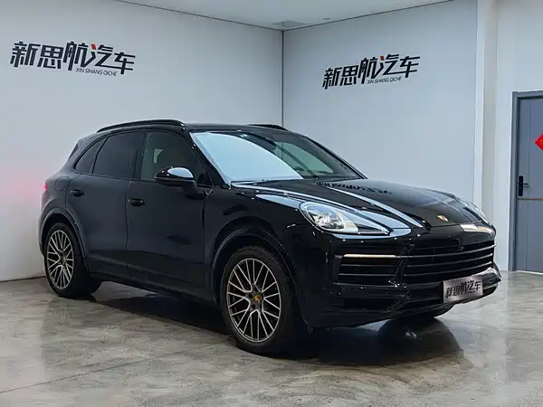 Porsche Cayenne 2023