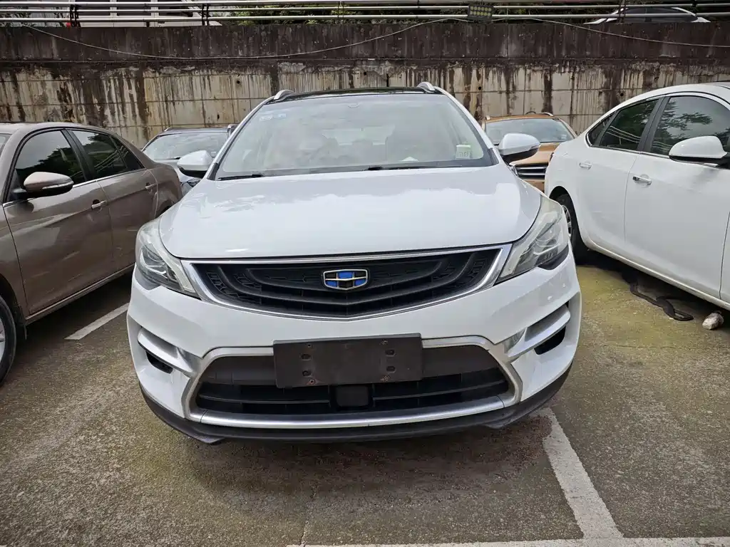 Geely Emgrand GS 2017 — фото 2