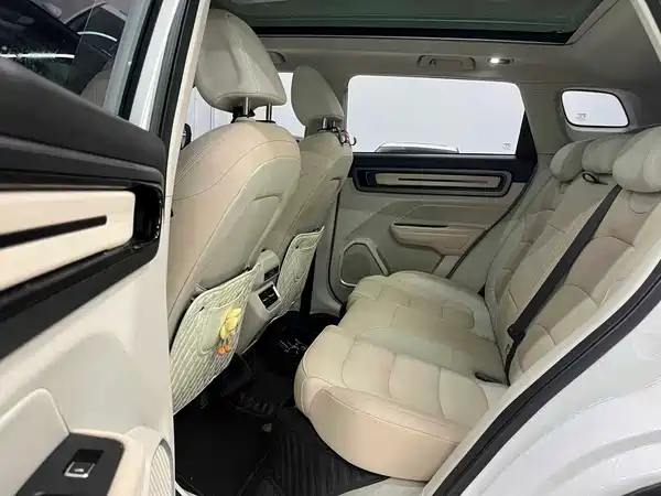 Geely ICON 2023