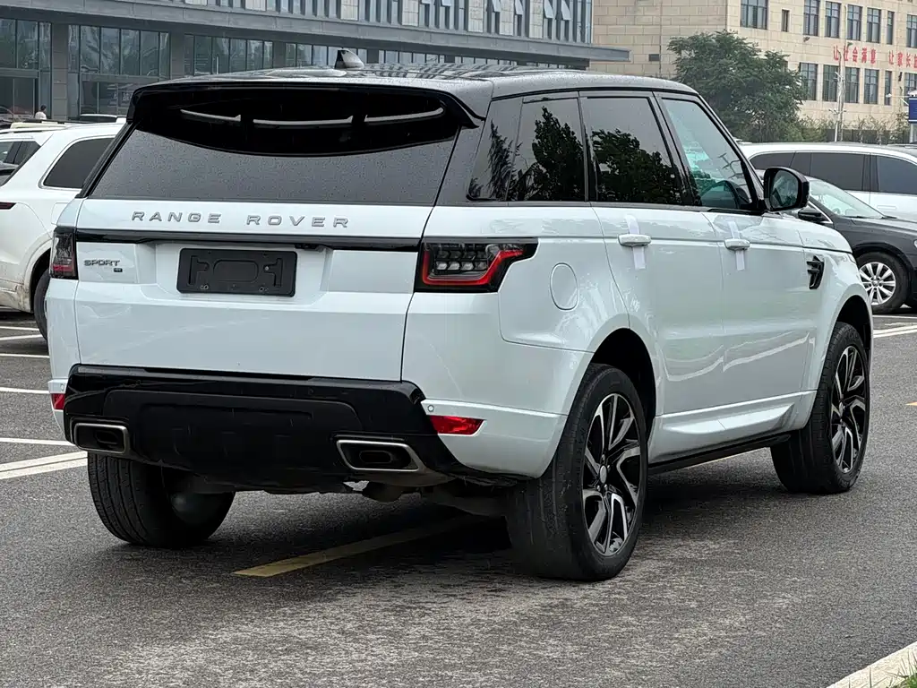 Land Rover Sport 2020 — фото 4