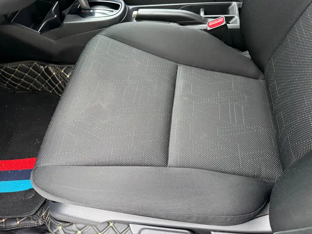 Honda Fit 2015 — фото 13
