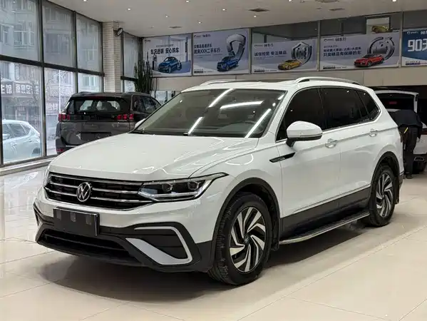 Volkswagen Tiguan L 2023