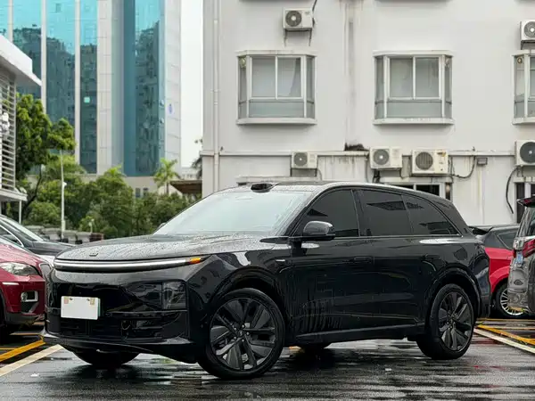 Li Auto L6 2024