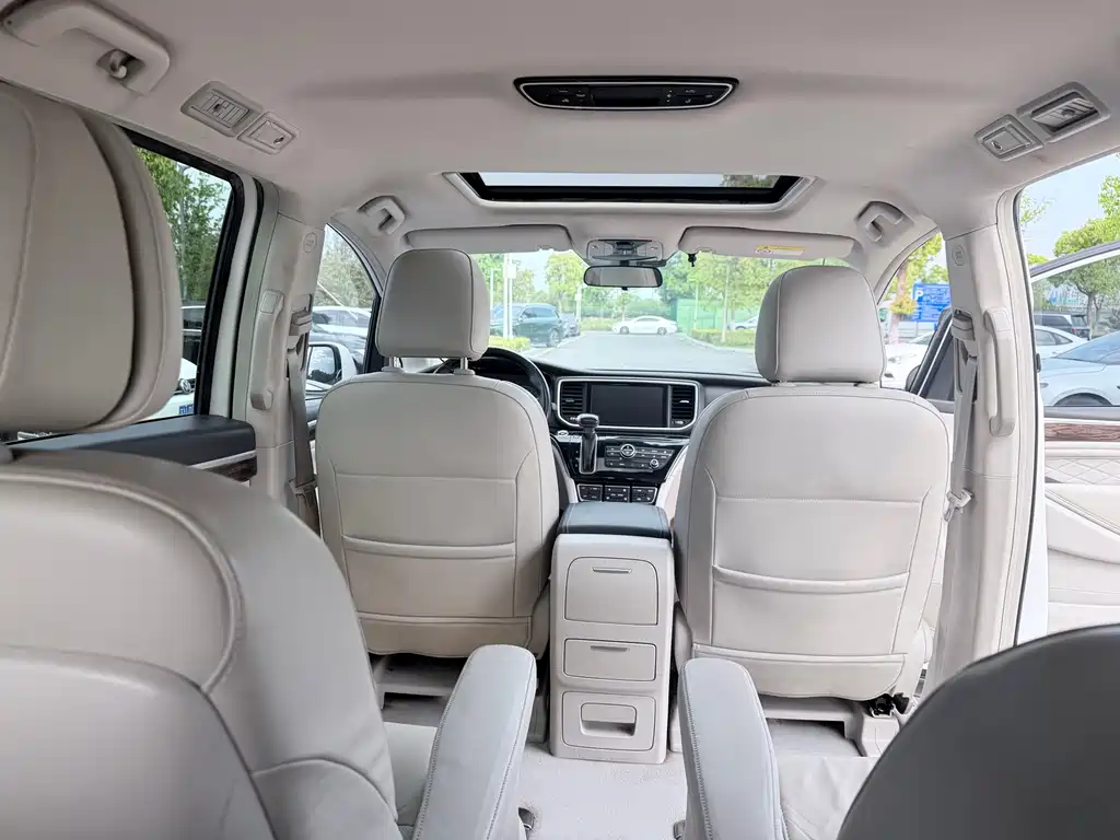 GAC Motor Trumpchi M8 2018 — фото 7
