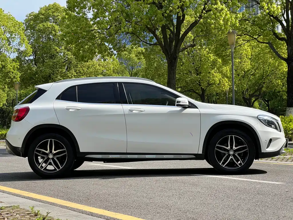 Mercedes-Benz GLA 2016 — фото 4