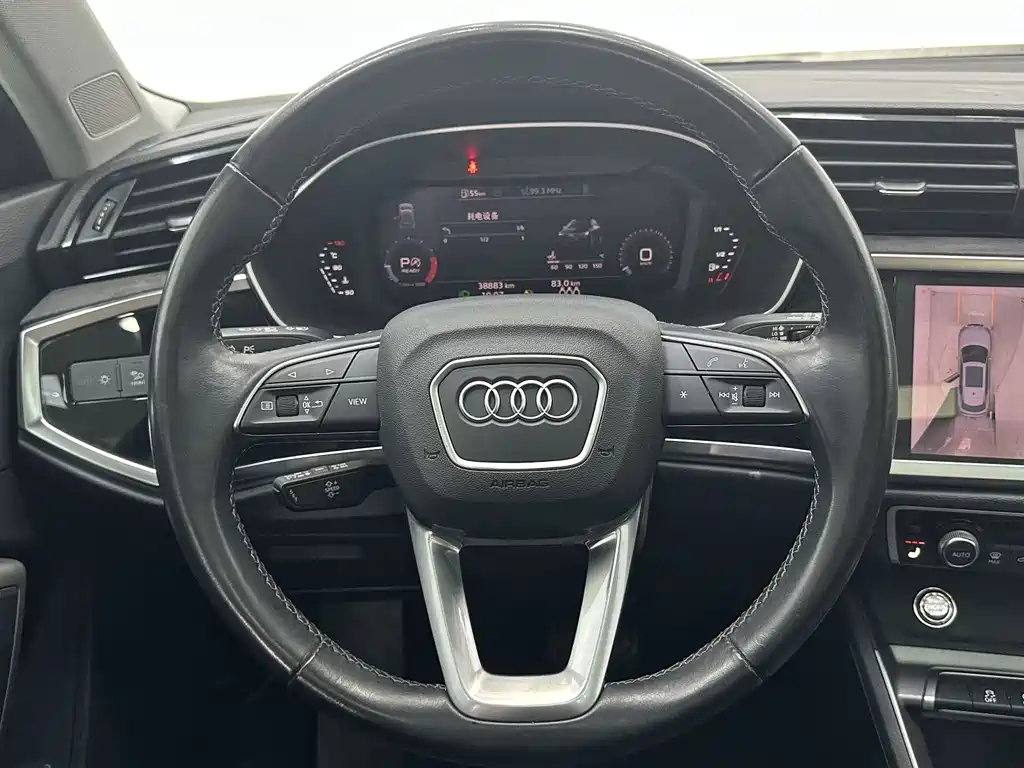 Audi Q3 2023 — фото 12