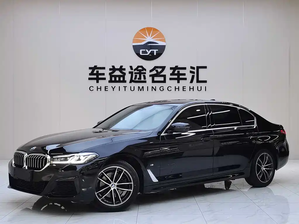 BMW 5 Series 2023 — фото 1