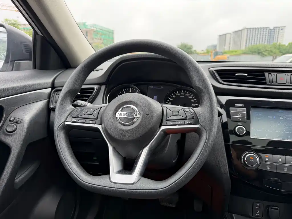 Nissan X-Trail 2017 — фото 15