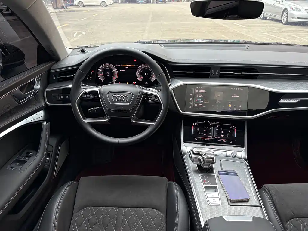 Audi A7L 2024 — фото 6