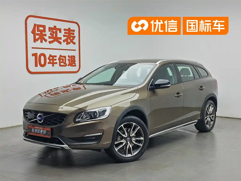 Volvo V60 2016 — фото 1
