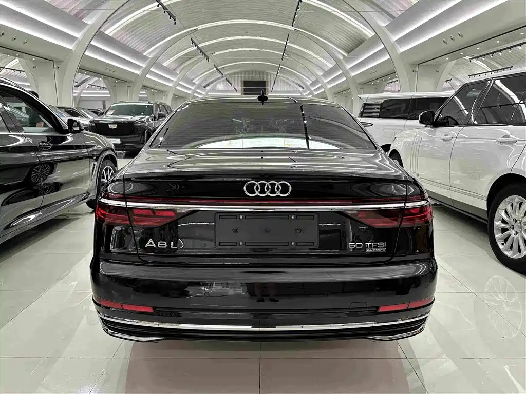 Audi A8 2026 — фото 20