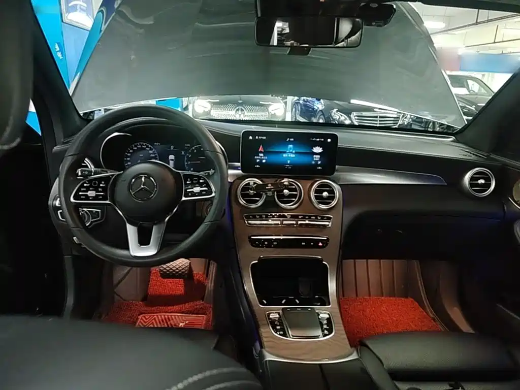 Mercedes-Benz GLC 2021 — фото 10