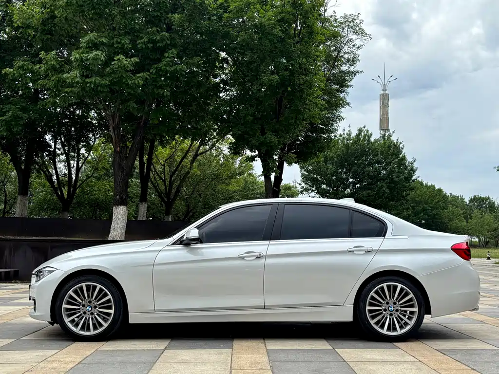 BMW 3 Series 2019