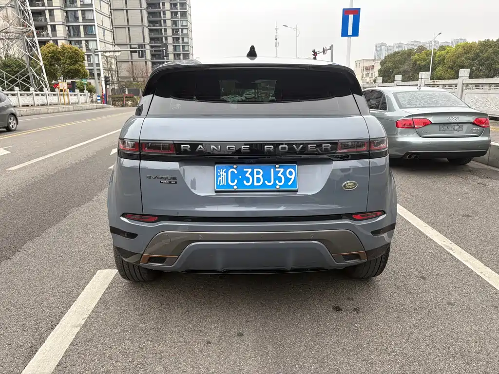 Land Rover Evoque 2020 — фото 4
