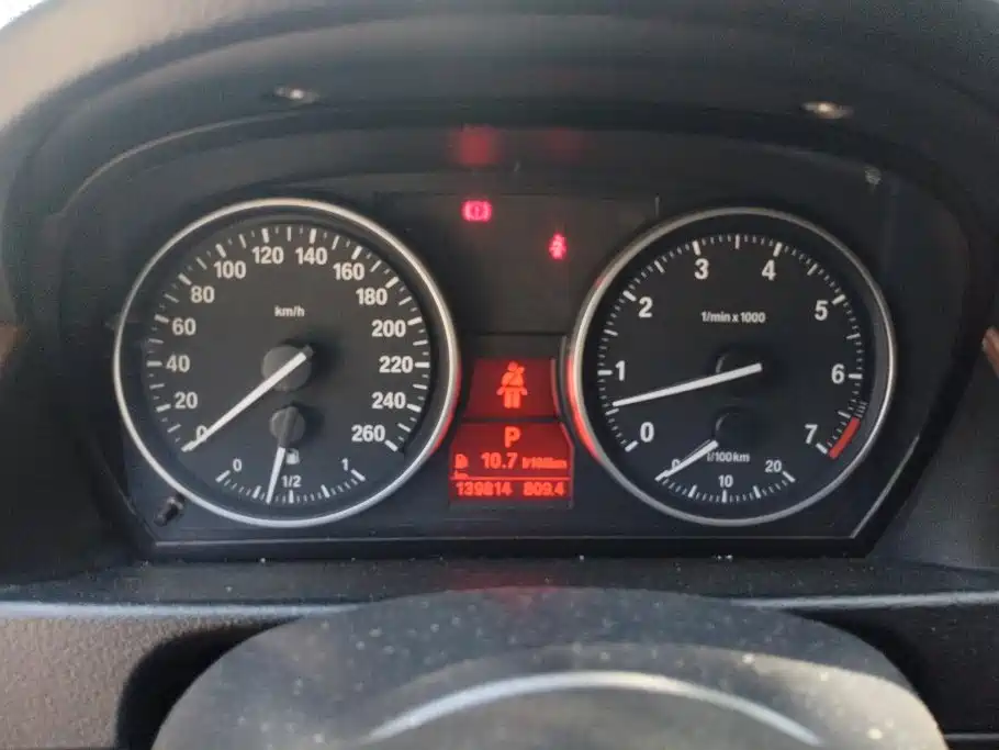 BMW X1 2013 — фото 14