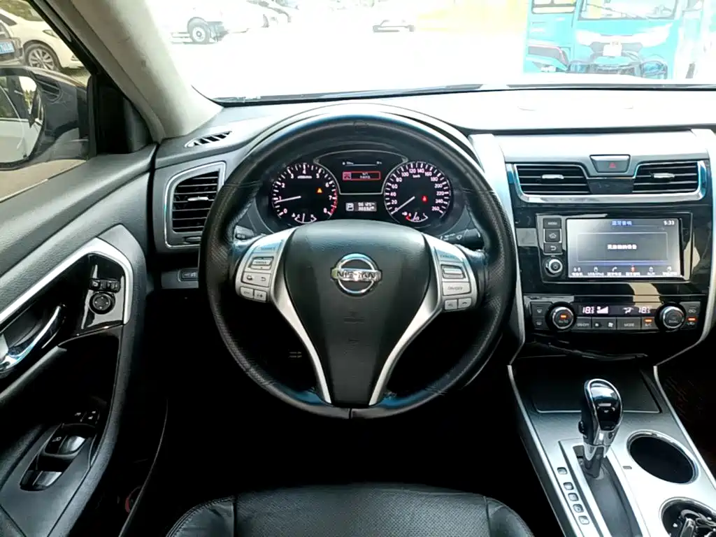 Nissan Teana 2018 — фото 11