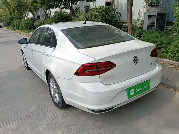 Volkswagen Lamando 2021