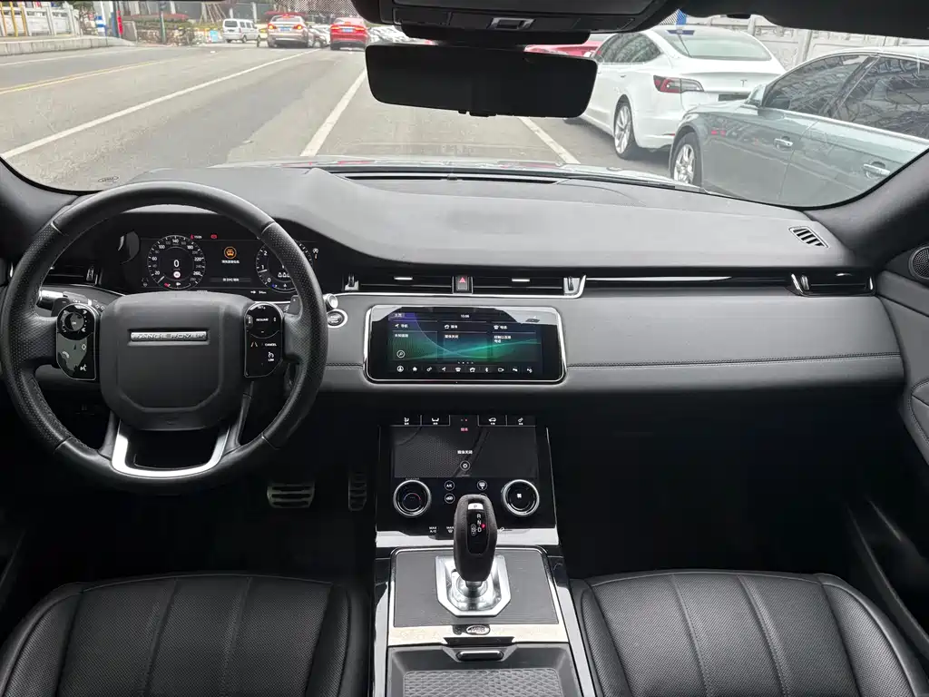 Land Rover Evoque 2020 — фото 14