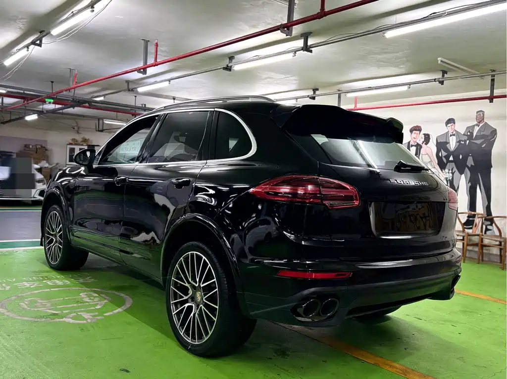 Porsche Cayenne 2012